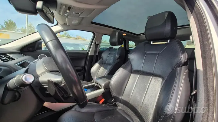 Land Rover Range Rover Evoque 2016 photo 3