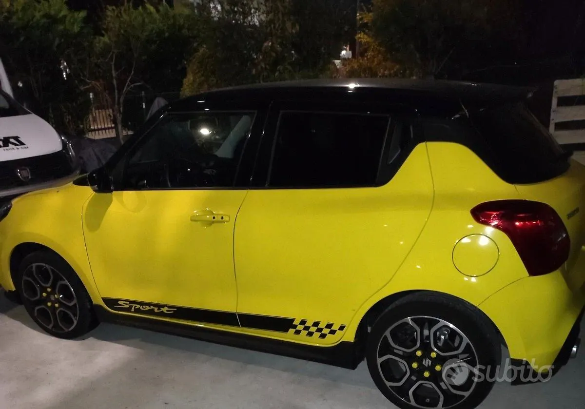 Suzuki Swift 2022 photo 4