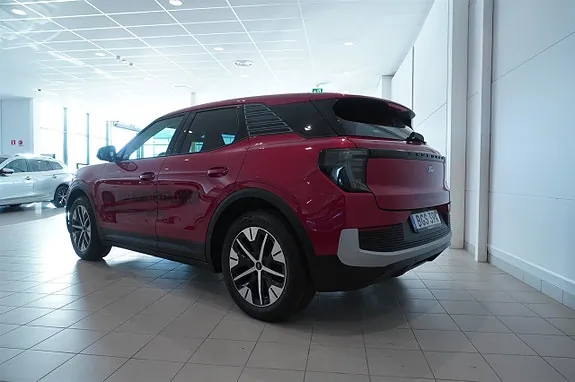 Ford Explorer 2025 photo 4