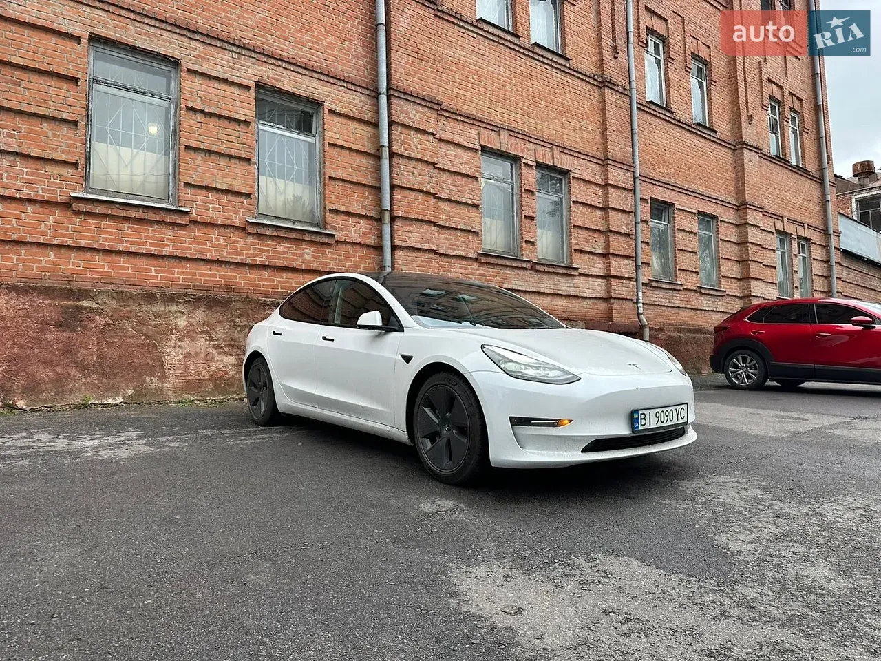Tesla Model 3 2022 photo 2