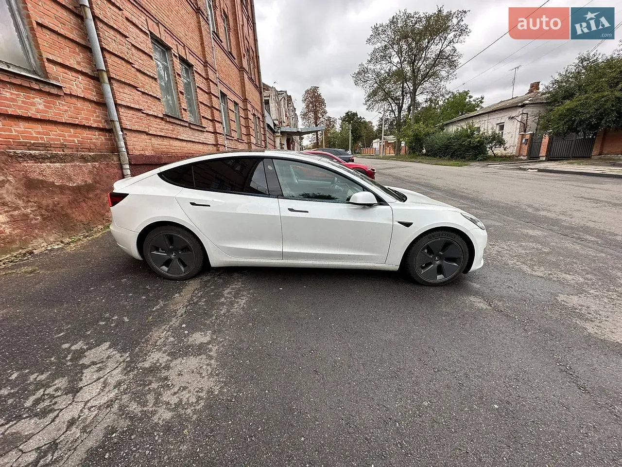 Tesla Model 3 2022 photo 4