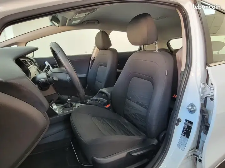 Kia Ceed 2017 photo 5