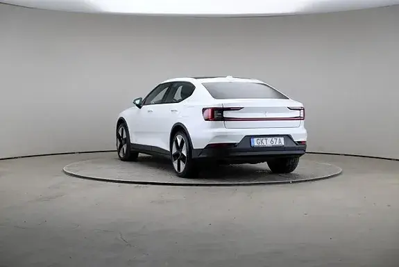 Polestar 2 2023 photo 2