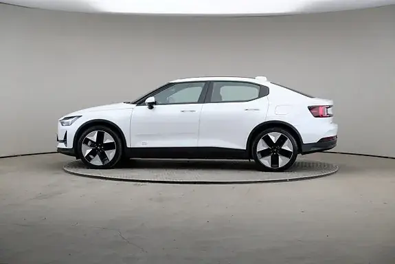 Polestar 2 2023 photo 3