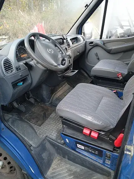 Mercedes-Benz Sprinter 311
