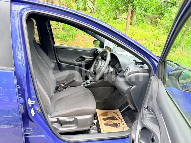 Toyota Yaris 2023 photo 3
