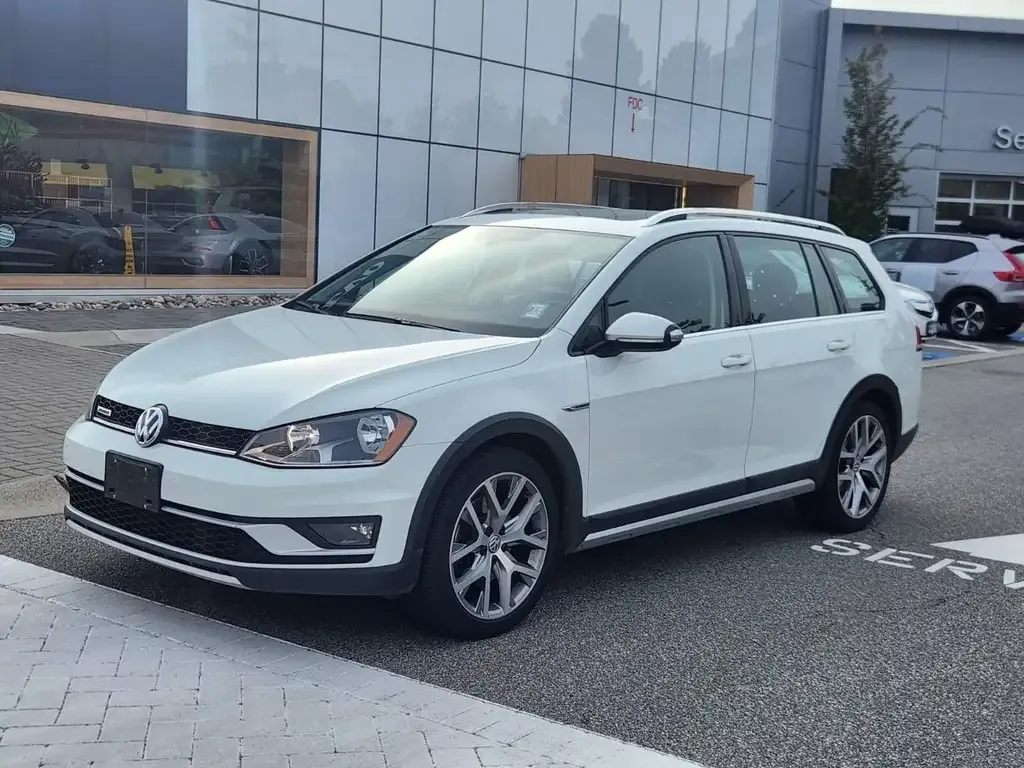 Volkswagen Golf 2017 photo 2