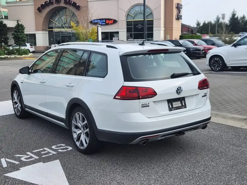 Volkswagen Golf 2017 photo 3