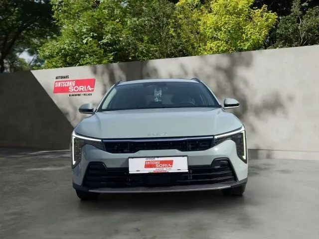 Kia K4