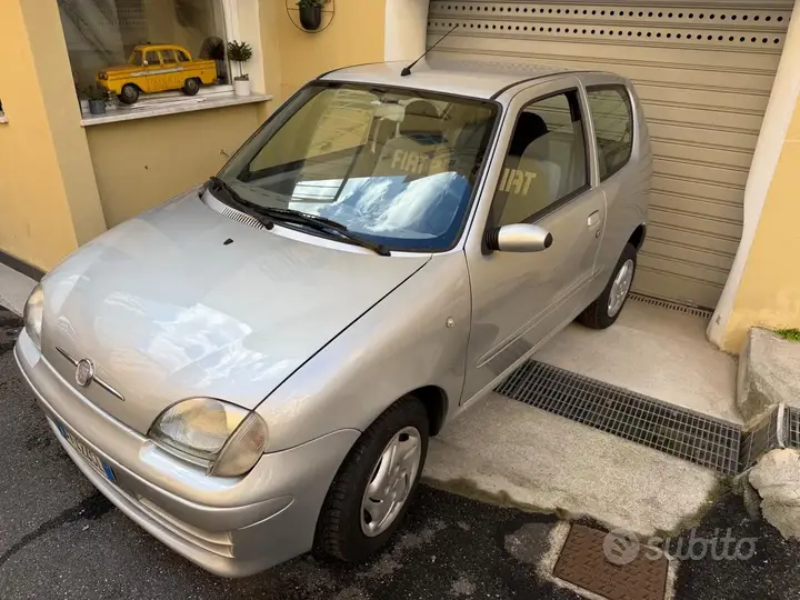 Fiat 600 2009 photo 2
