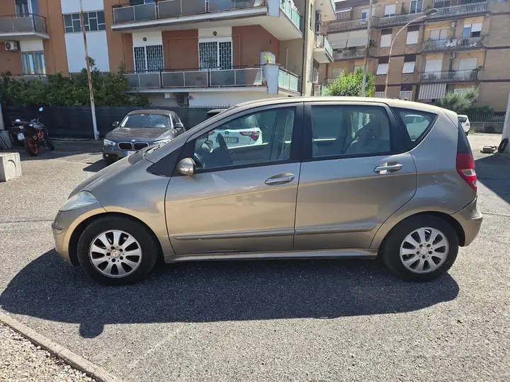 Mercedes-Benz A 180 Cdi Elegance 2008 photo 4