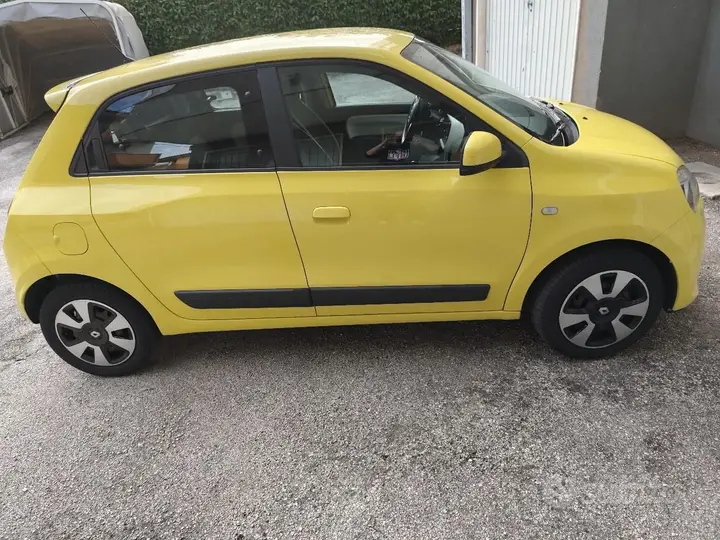Renault Twingo 2016 photo 2