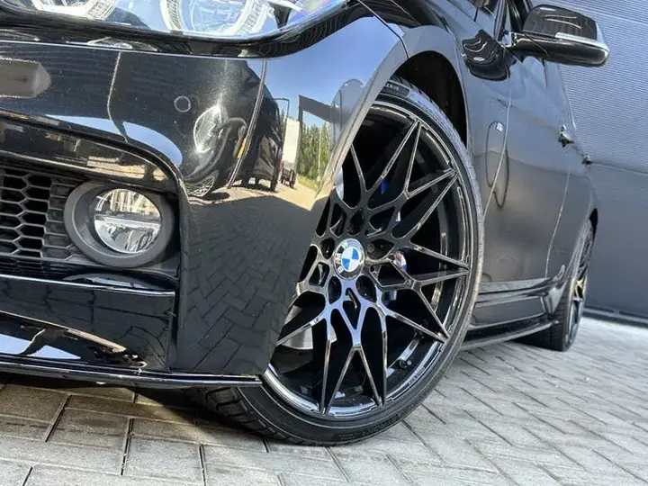 BMW 3Serie 2019 photo 3