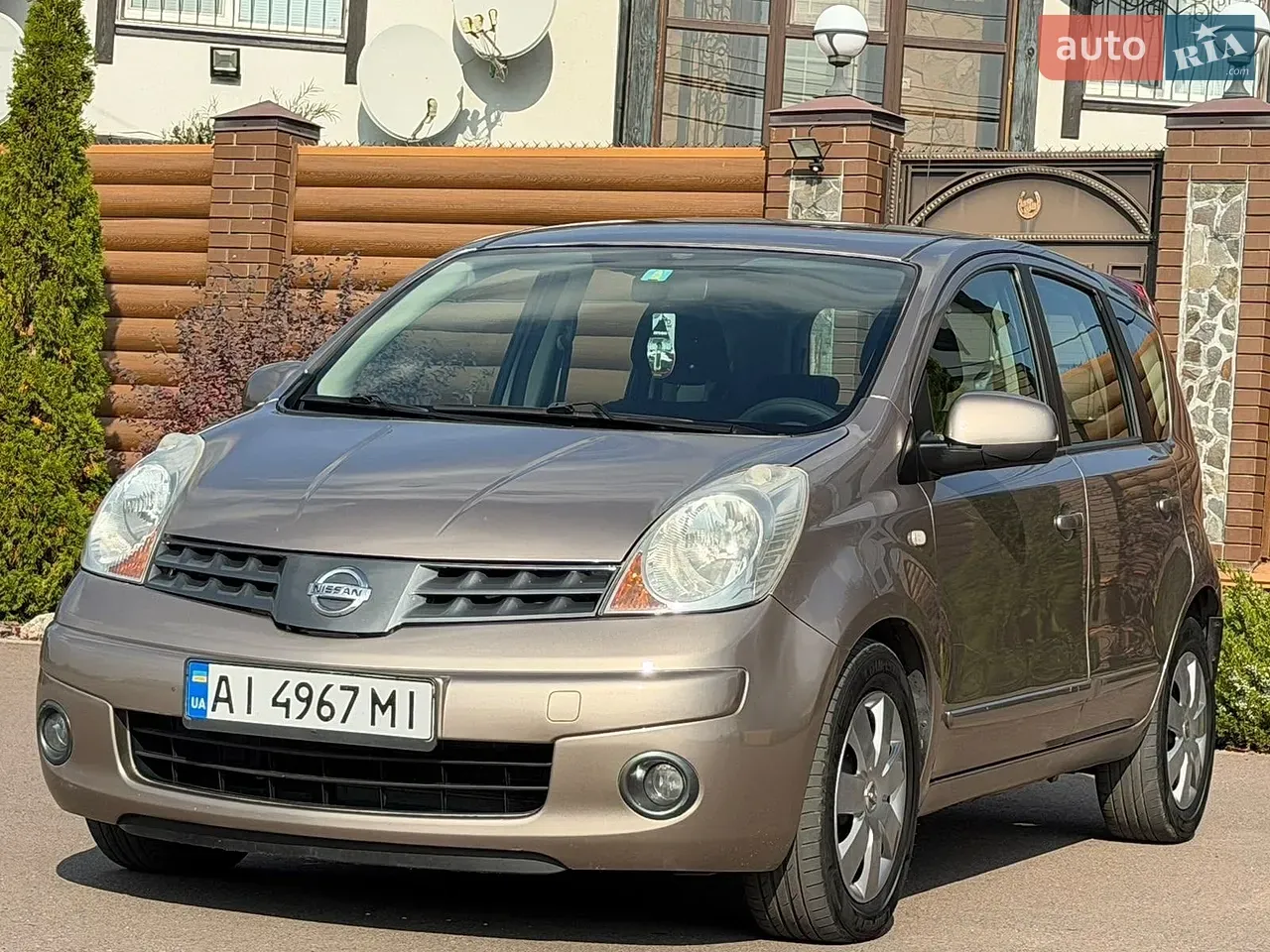 Nissan Note 2008 photo 3