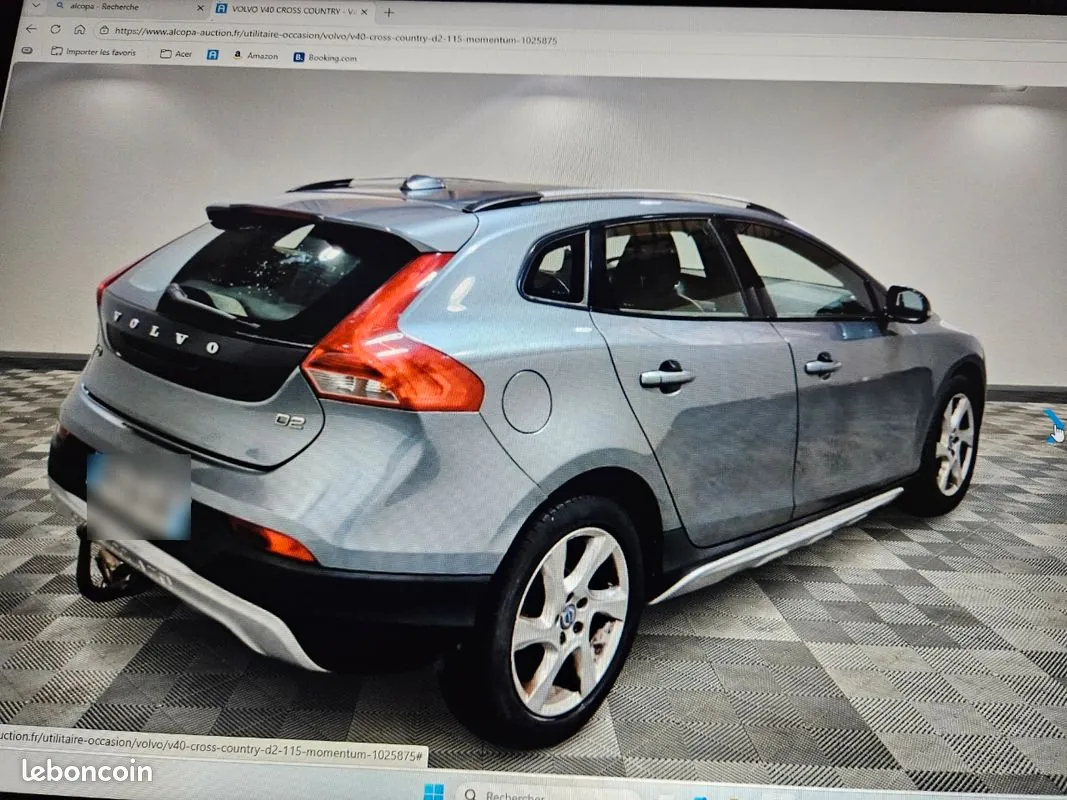 Volvo V40 2015 photo 2