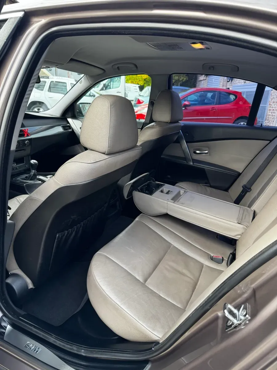 BMW 5 Series 2003 photo 3