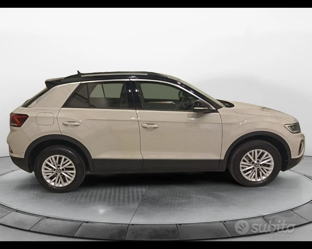 Volkswagen T-Roc 2022 photo 4