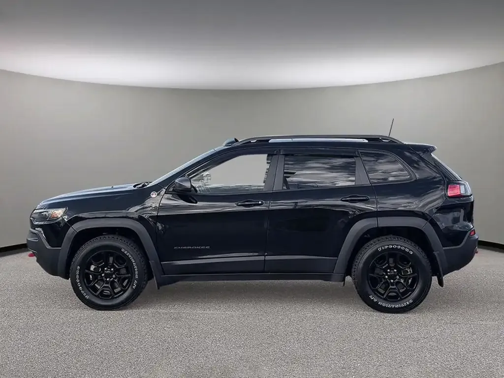 Jeep Cherokee 2021 photo 3