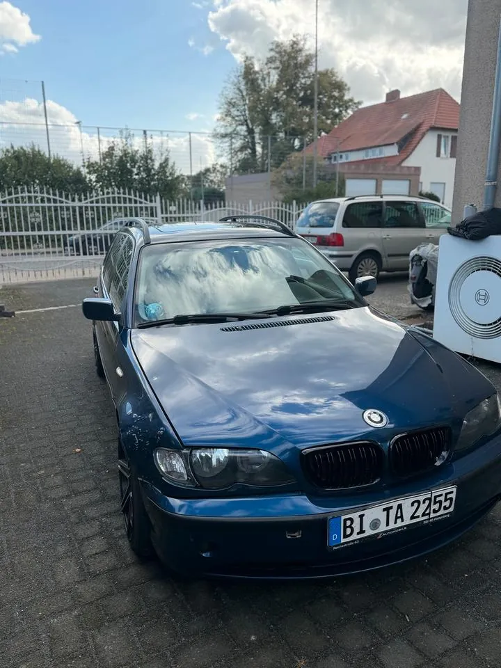 BMW 318D