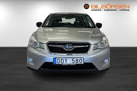 Subaru Xv 2014 photo 2