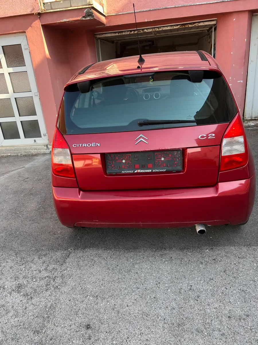 Citroen C2 2005 photo 2