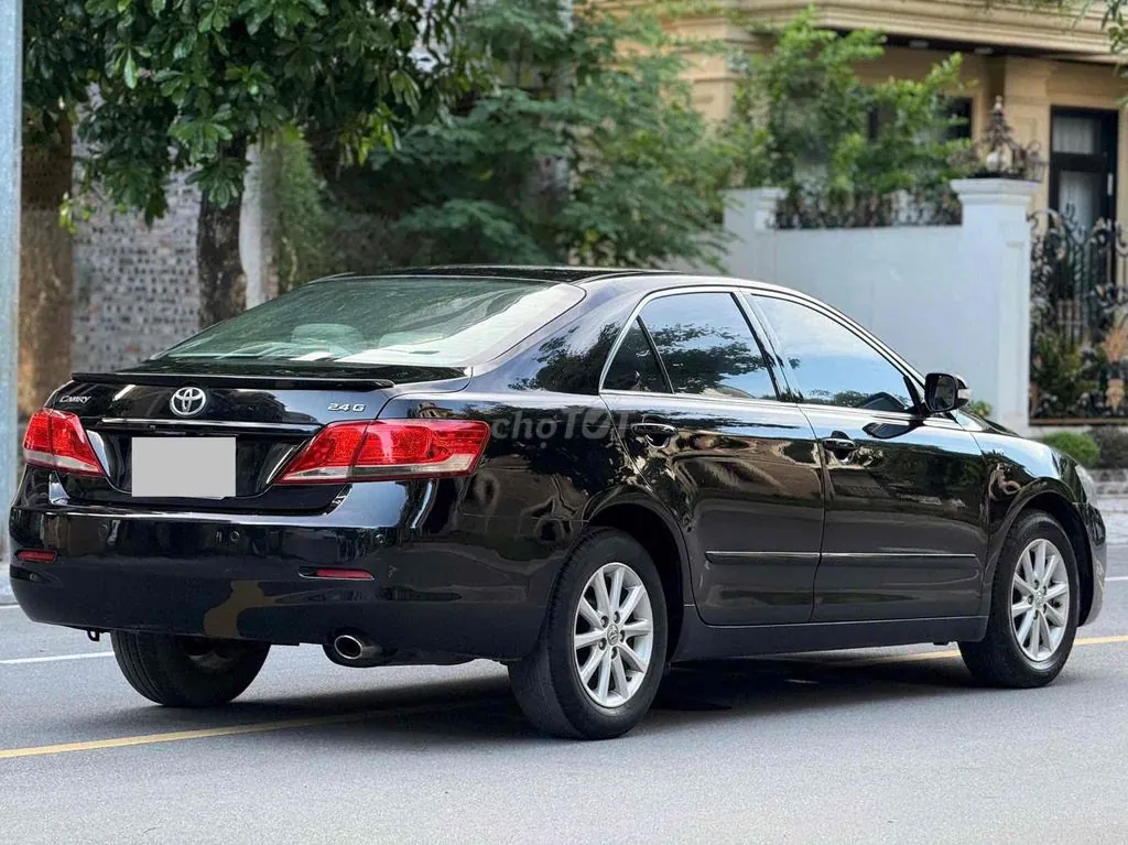 Toyota Camry 2011 photo 4
