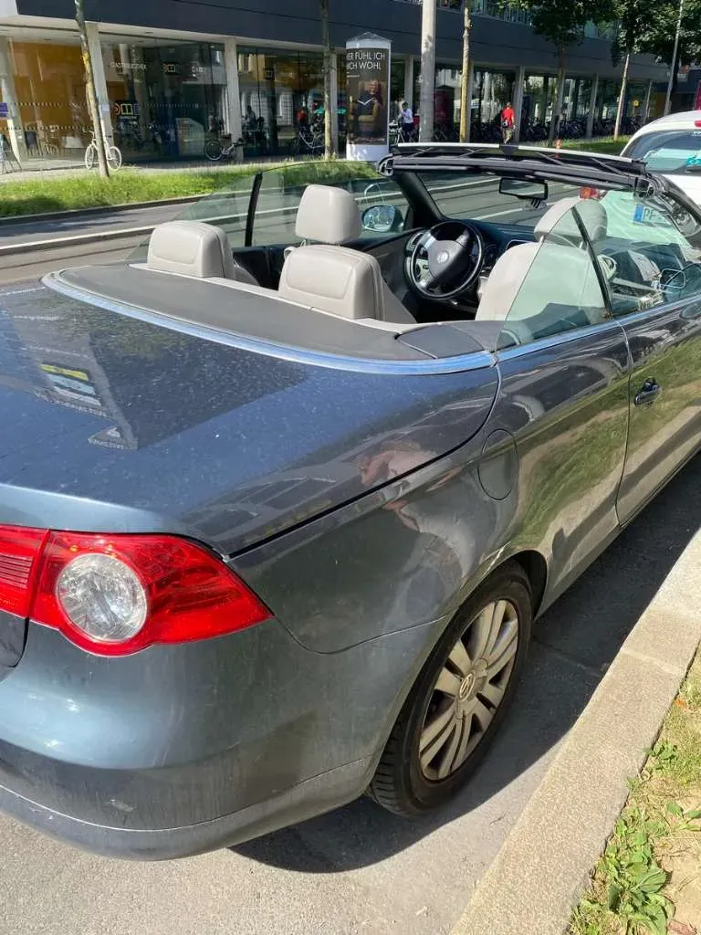Volkswagen Eos