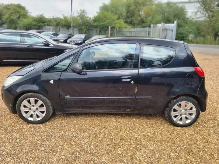 Mitsubishi Colt 2007 photo 4