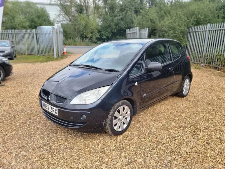 Mitsubishi Colt 2007 photo 3