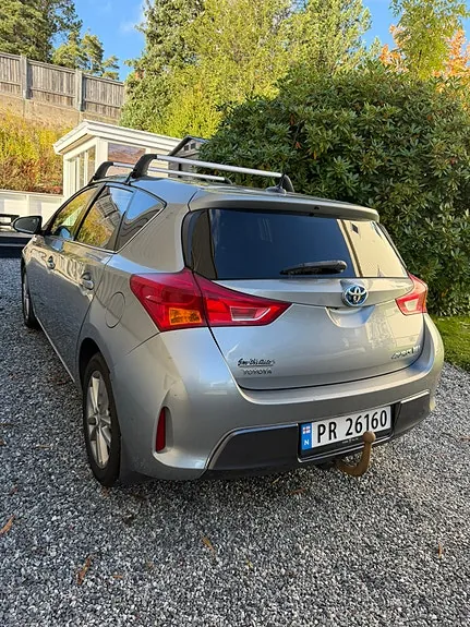 Toyota Auris 2014 photo 4