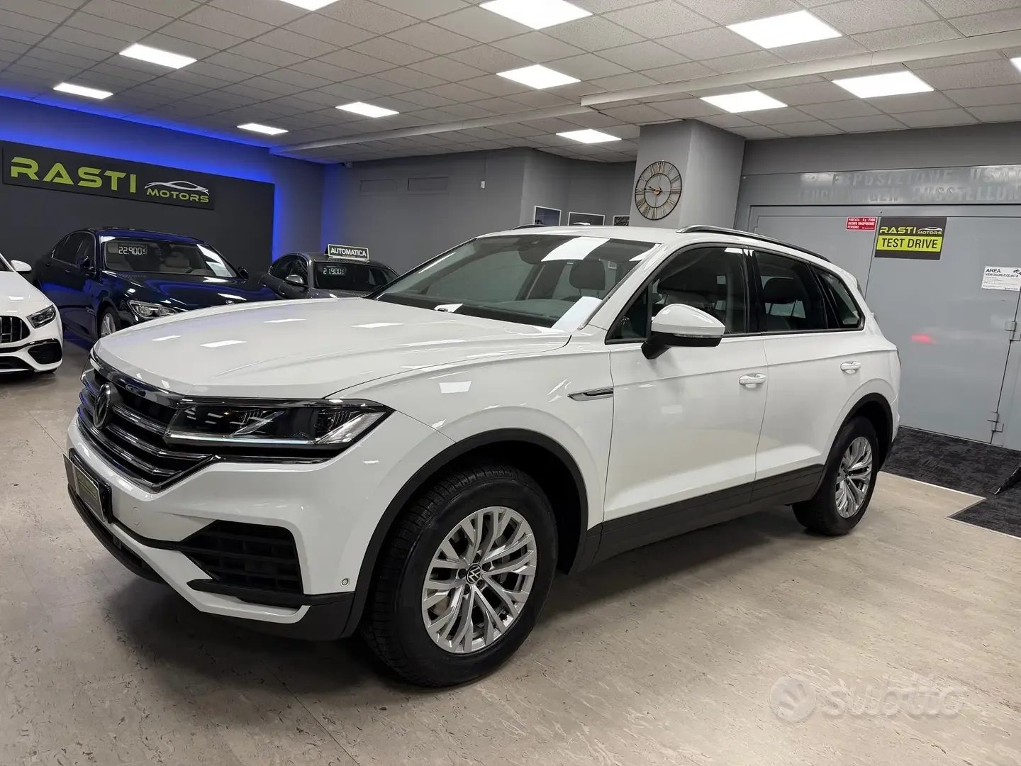 Volkswagen Touareg