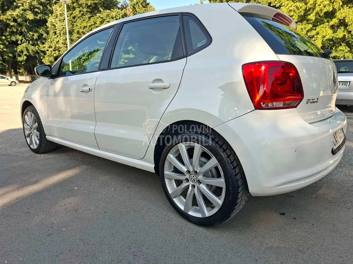 Volkswagen Polo 2013 photo 4