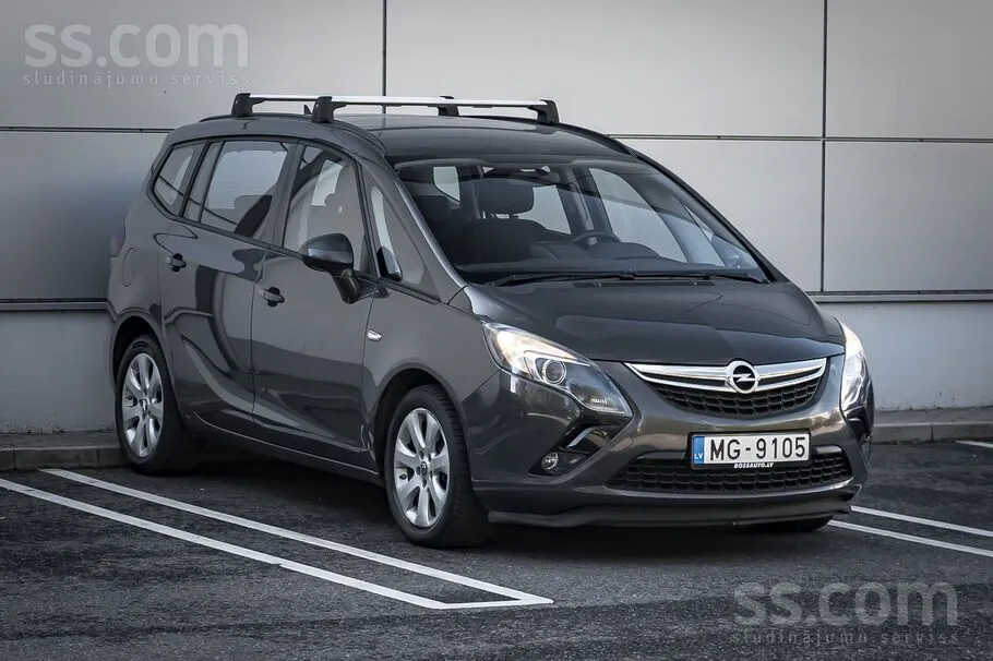 Opel Zafira 2015 photo 3
