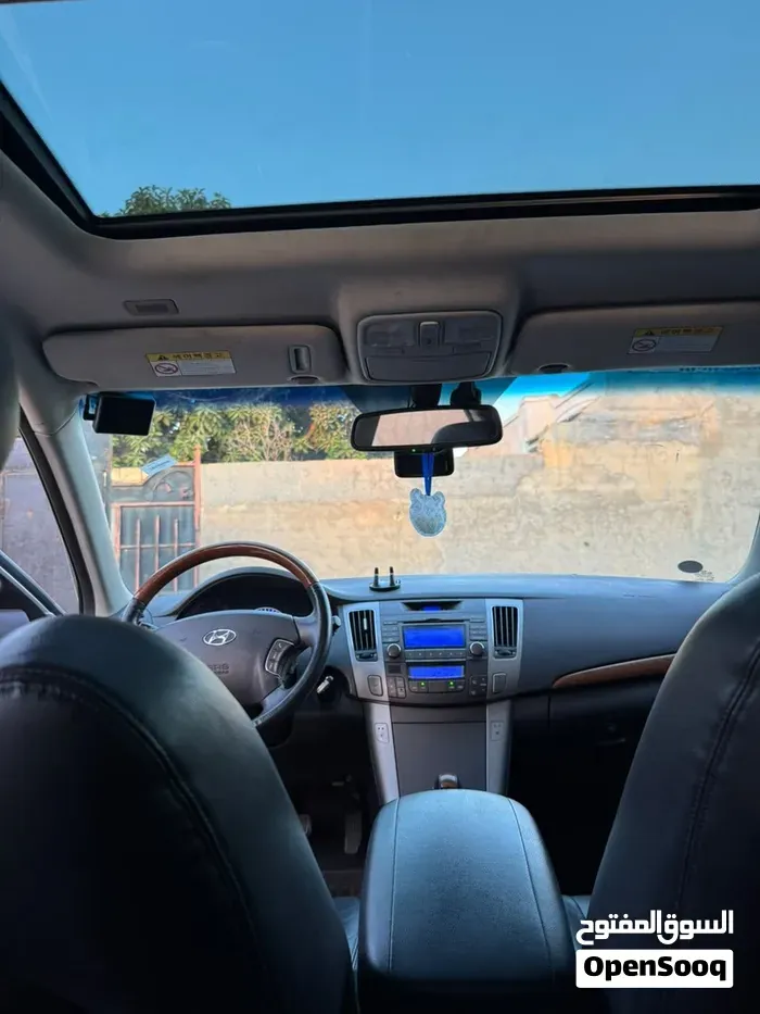 Hyundai Sonata 2009 photo 4
