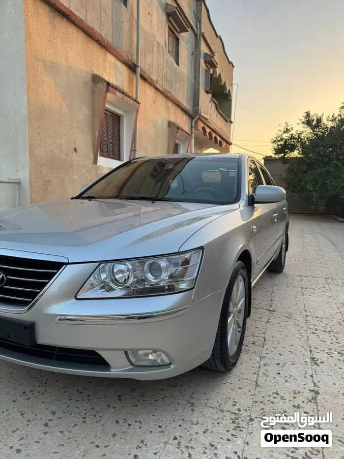 Hyundai Sonata 2009 photo 2