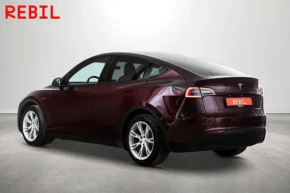Tesla Model Y 2024 photo 5
