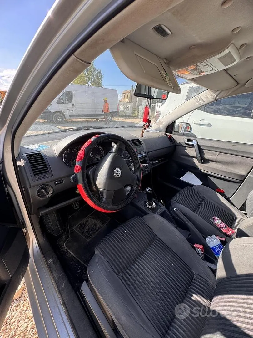 Volkswagen Polo 2006 photo 5