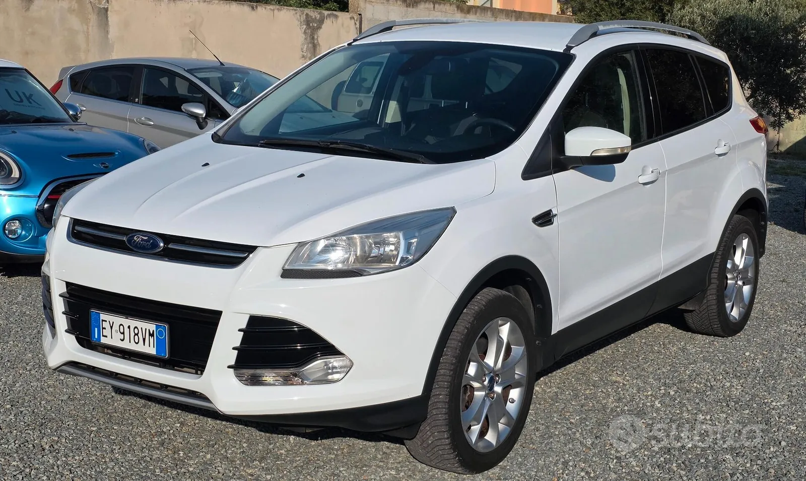 Ford Kuga 2015 photo 2