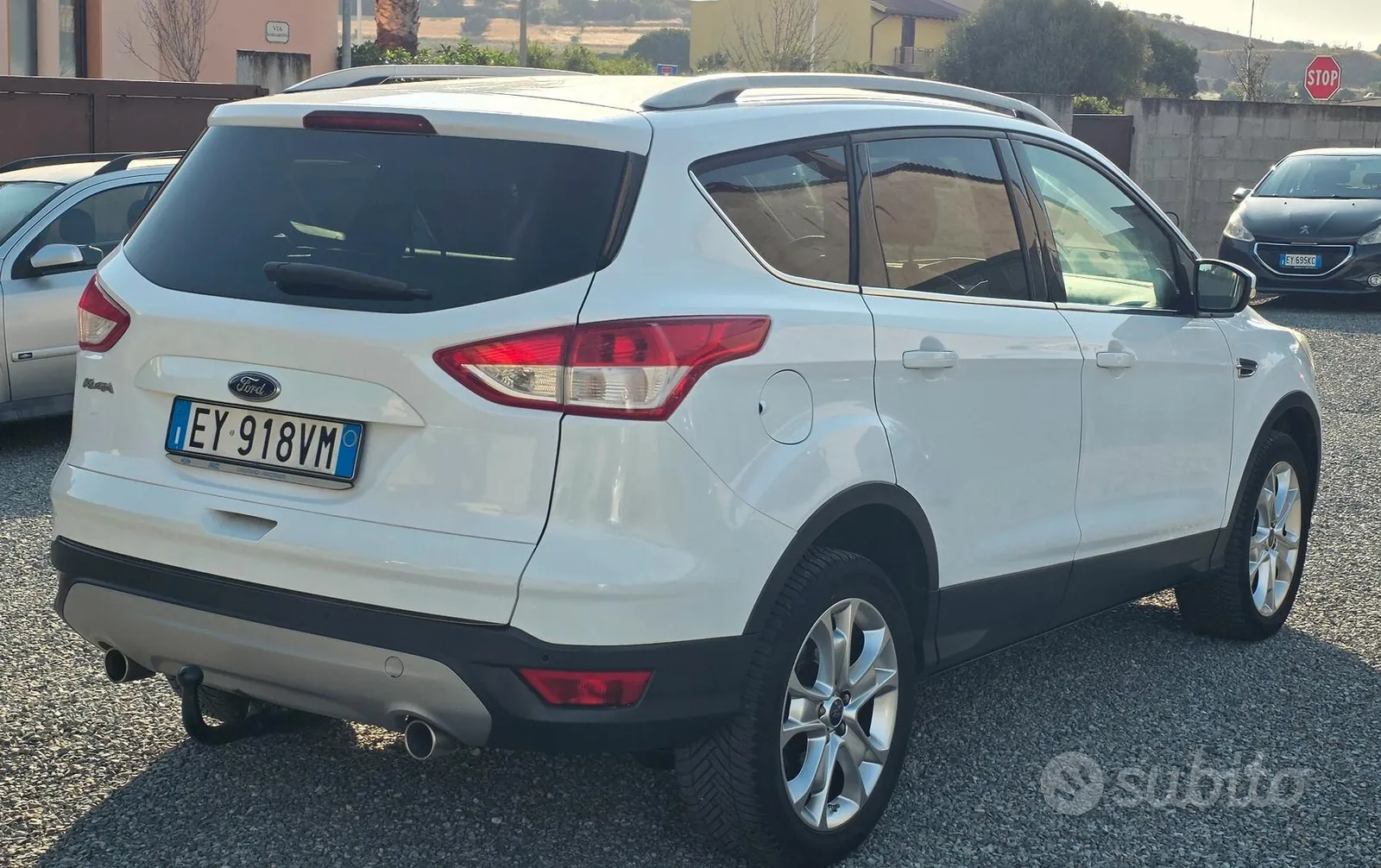 Ford Kuga 2015 photo 3