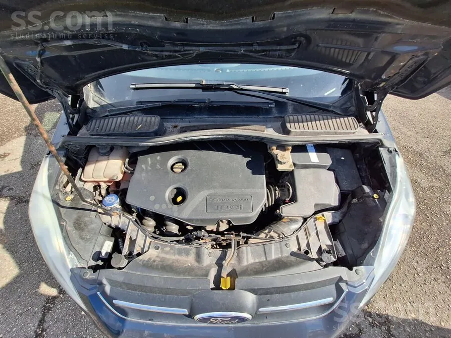 Ford C-Max 2011 photo 4
