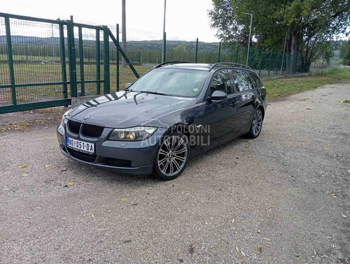 BMW 320