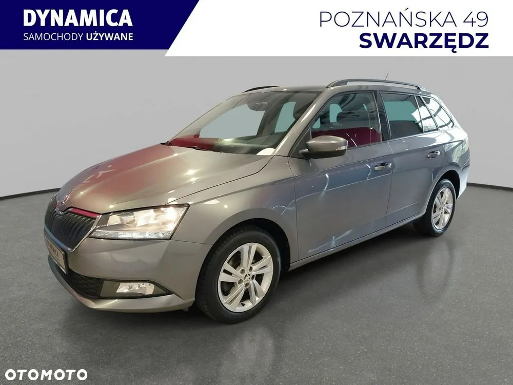 Skoda Fabia 2022 photo 3