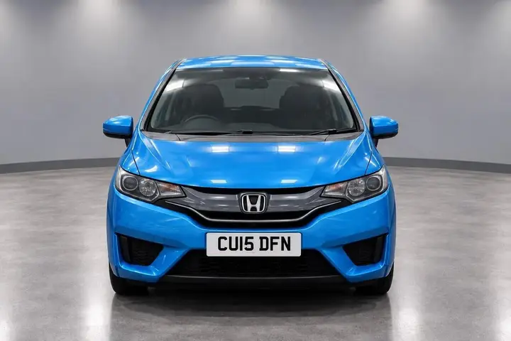 Honda Jazz 2015 photo 2