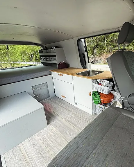 Volkswagen Transporter 2011 photo 5
