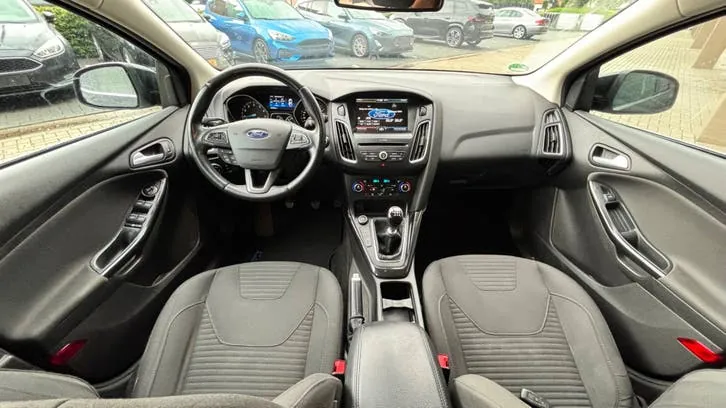 Ford Focus 2016 photo 3