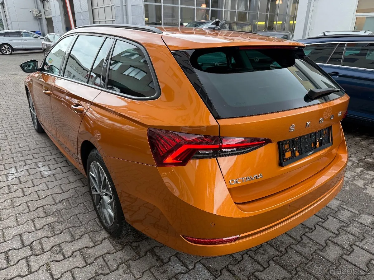 Skoda Octavia 2023 photo 4