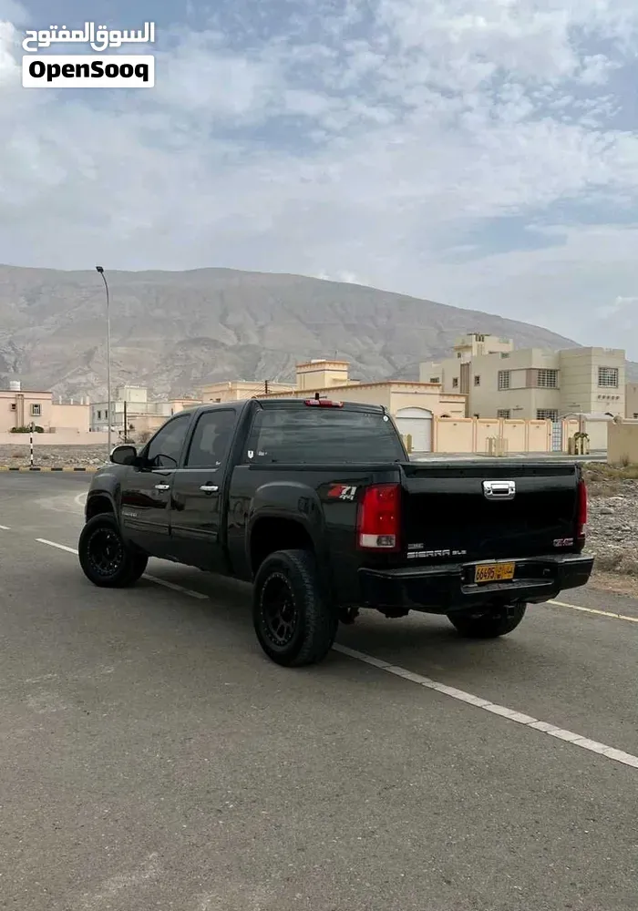 GMC Sierra