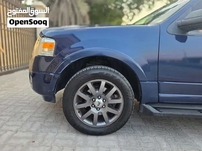 Ford Expedition 2012 photo 4