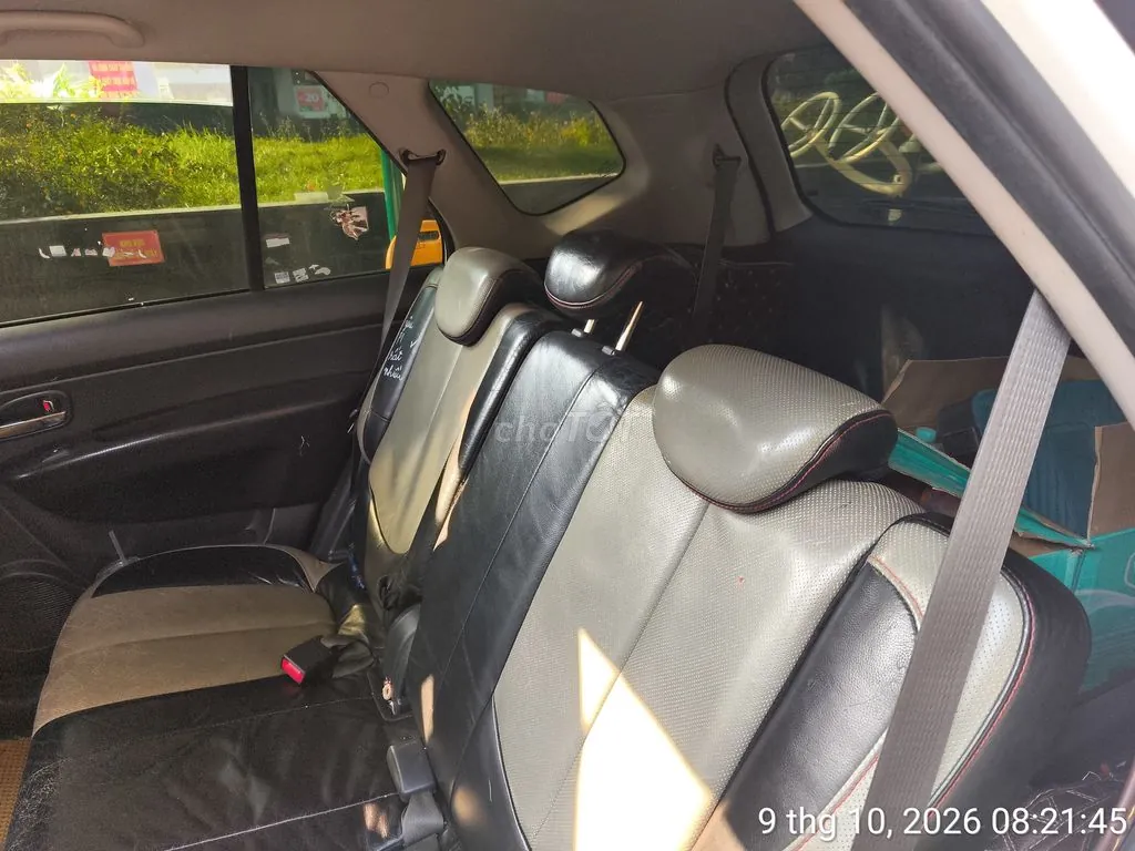 Kia Carens 2014 photo 4