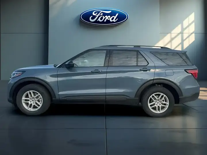 Ford Explorer 2027 photo 5